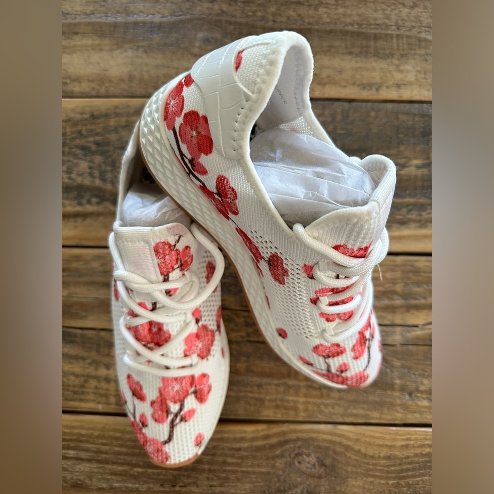🌸 J/Slides Ophelia Floral Print Sneakers – Women’s Size 7 (NIB) 🌸 - Picture 5 of 8